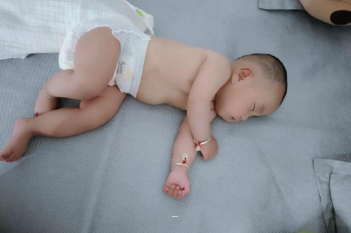 开封宝宝咳到吐怎么办